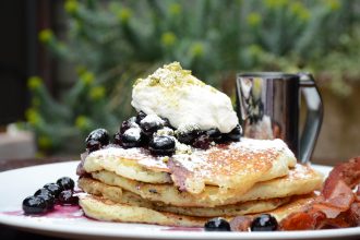 The Raymond 1886 Pistacchio and Blueberry Pancakes