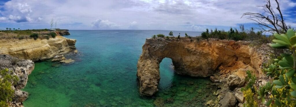 nothing like the color of the caribbean sea around the anguillian arch anguilla bwi t20 gRVrGY